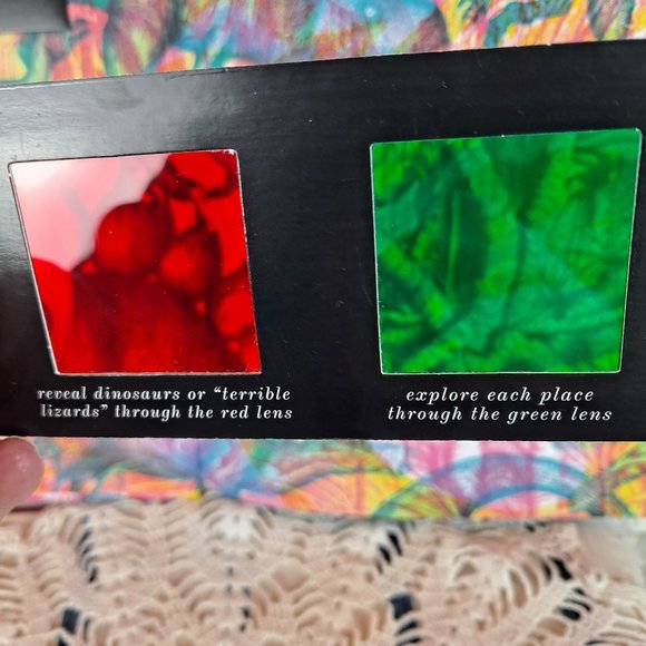 Illumisaurus Explore the World of Dinosaurs Hardcover Book w/color lens - Picture 12 of 12